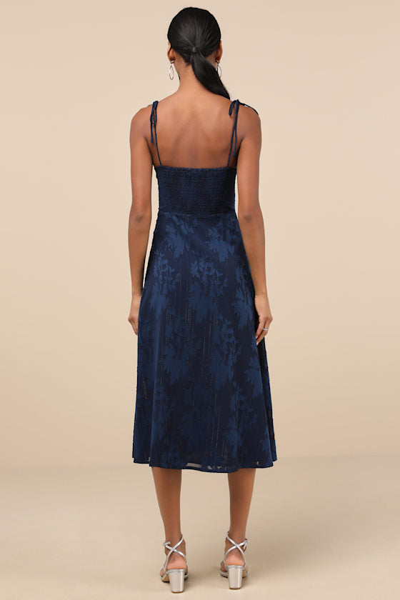 Loveliest Looks Emerald Green Jacquard Tie-Strap Midi Dress