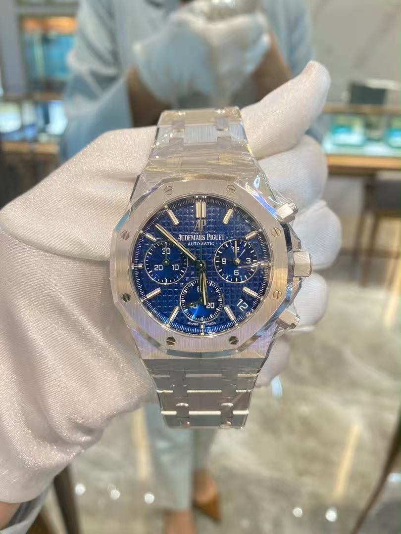 White mechanical watch