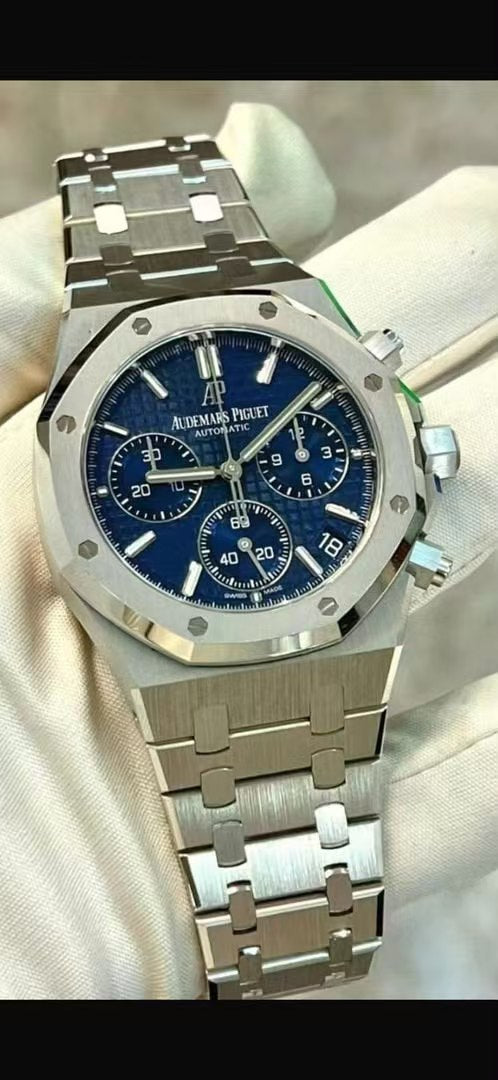 White mechanical watch