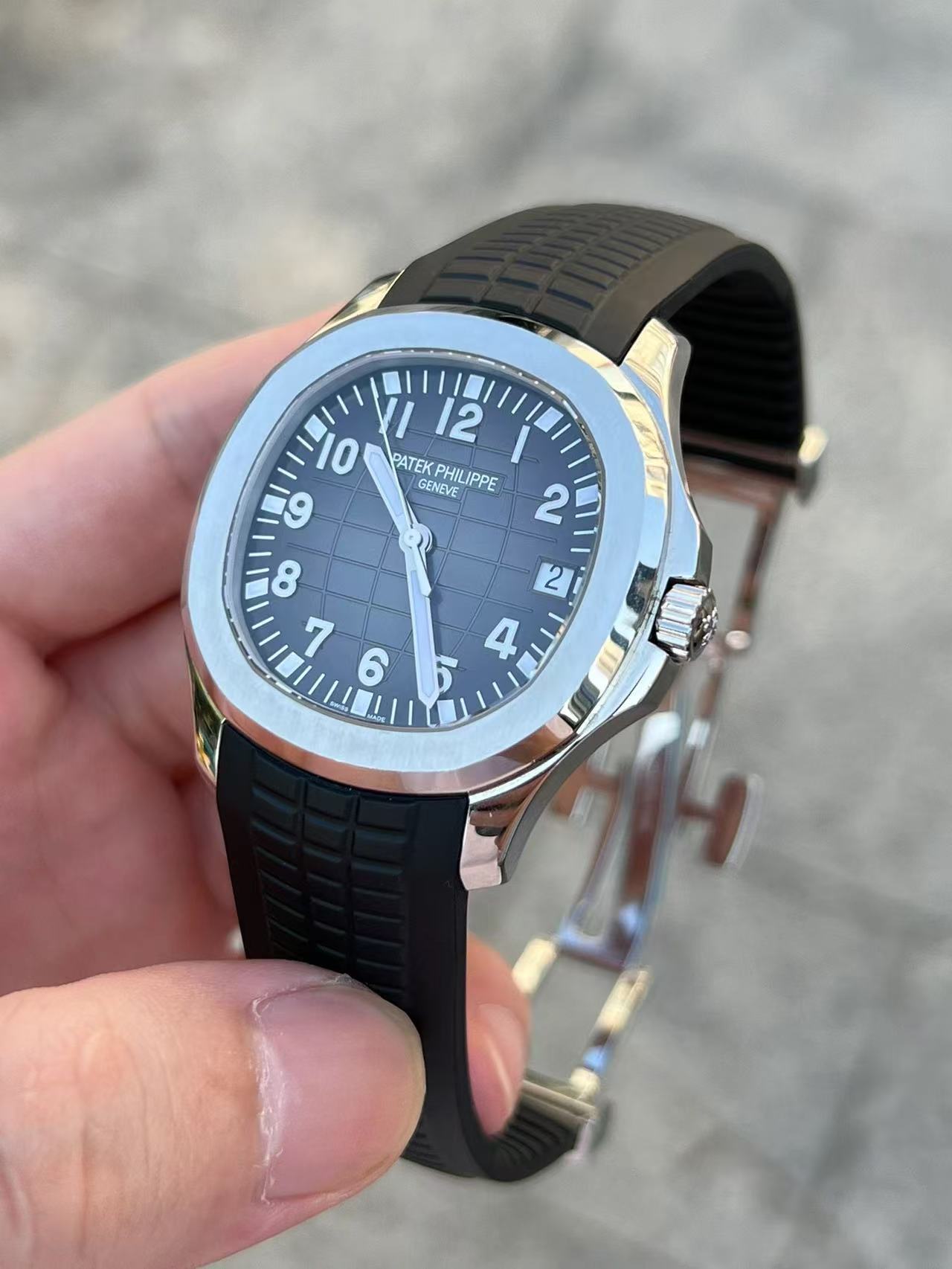 Black mechanical watch