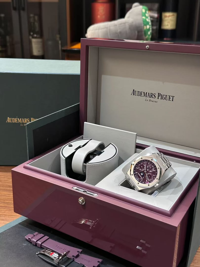 Burgundy mechanical watch